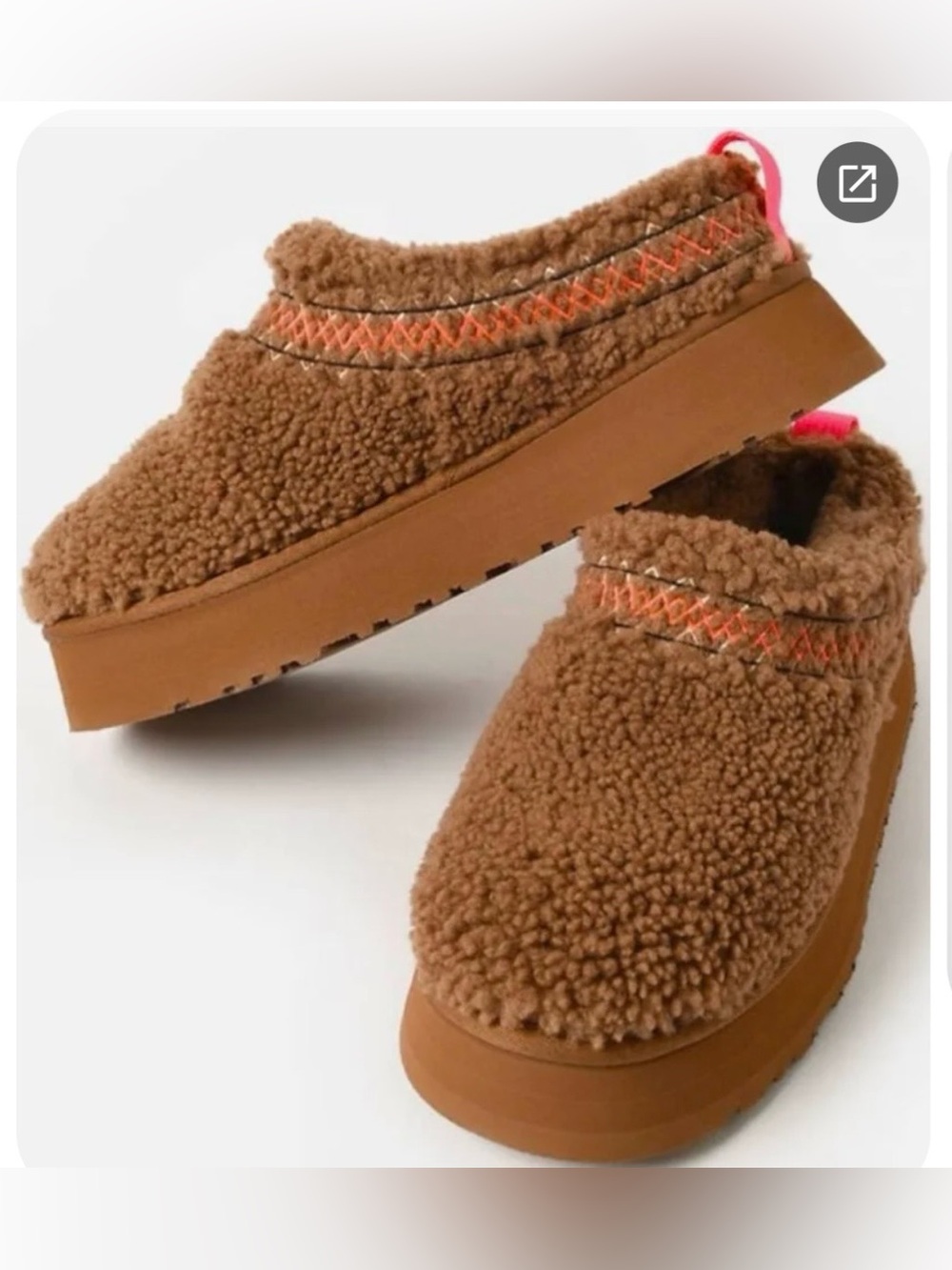 UGG Women Tazz Fuzzy slippers